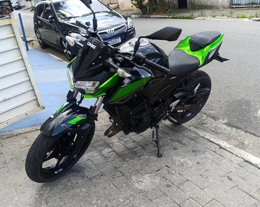 KAWASAKI Z400 KAWASAKI Z400